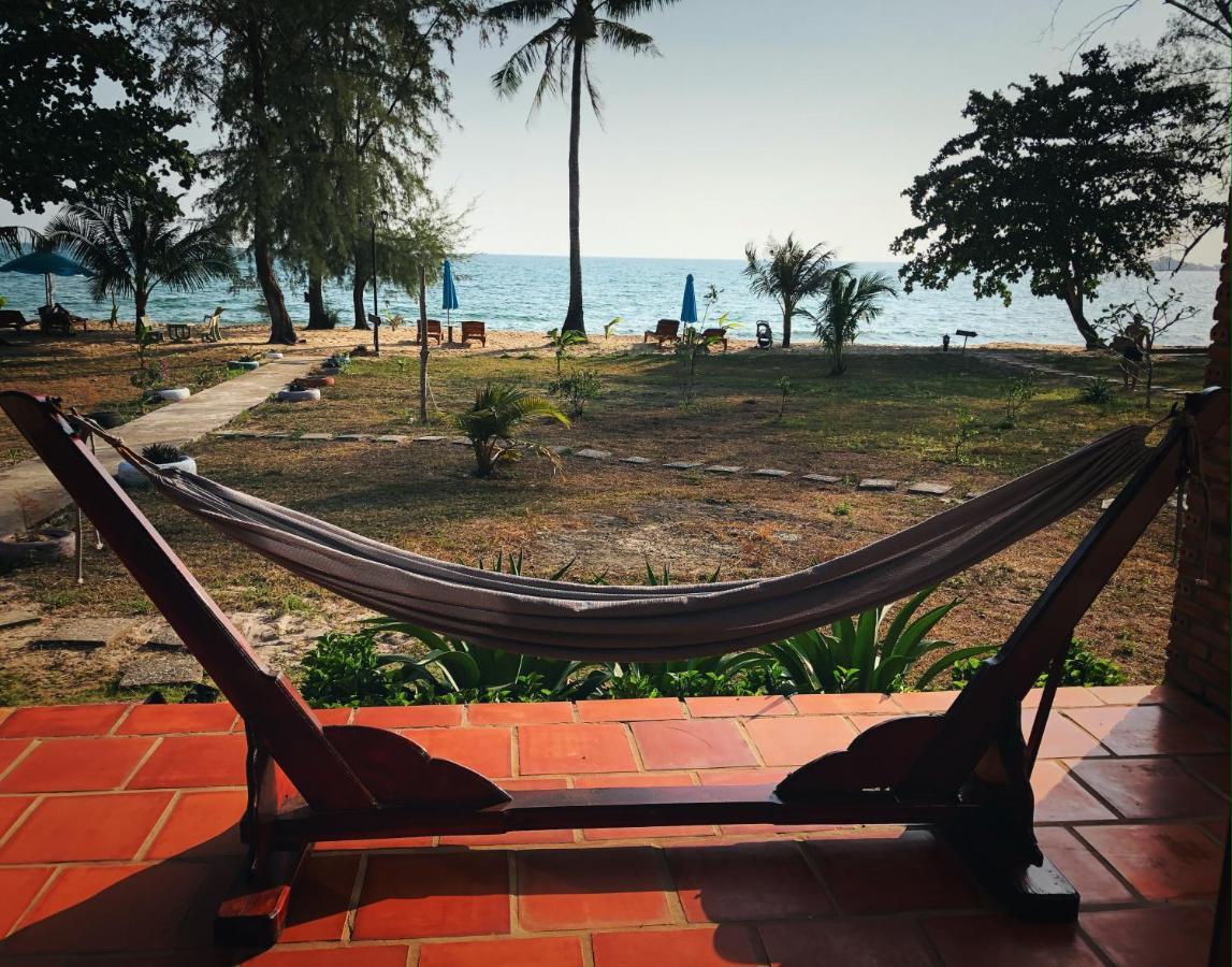 Resort Vung Bau 2*